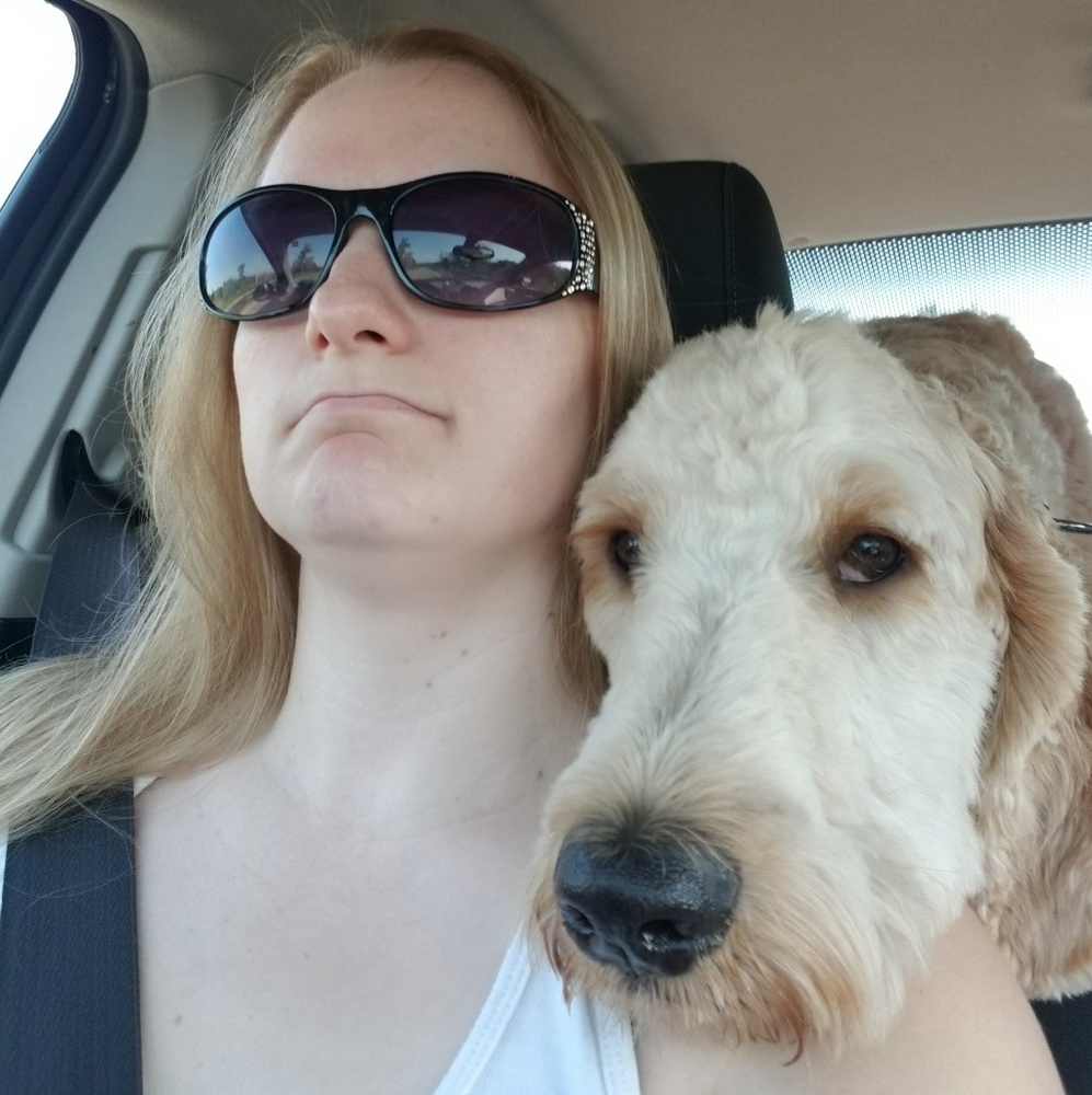 Meet your Posher, Monica